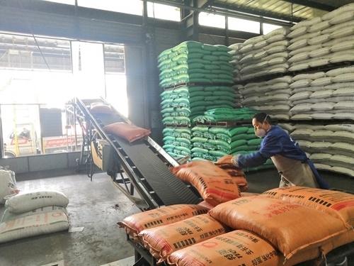 1、中國豬飼料50強企業(yè)有哪些？ 