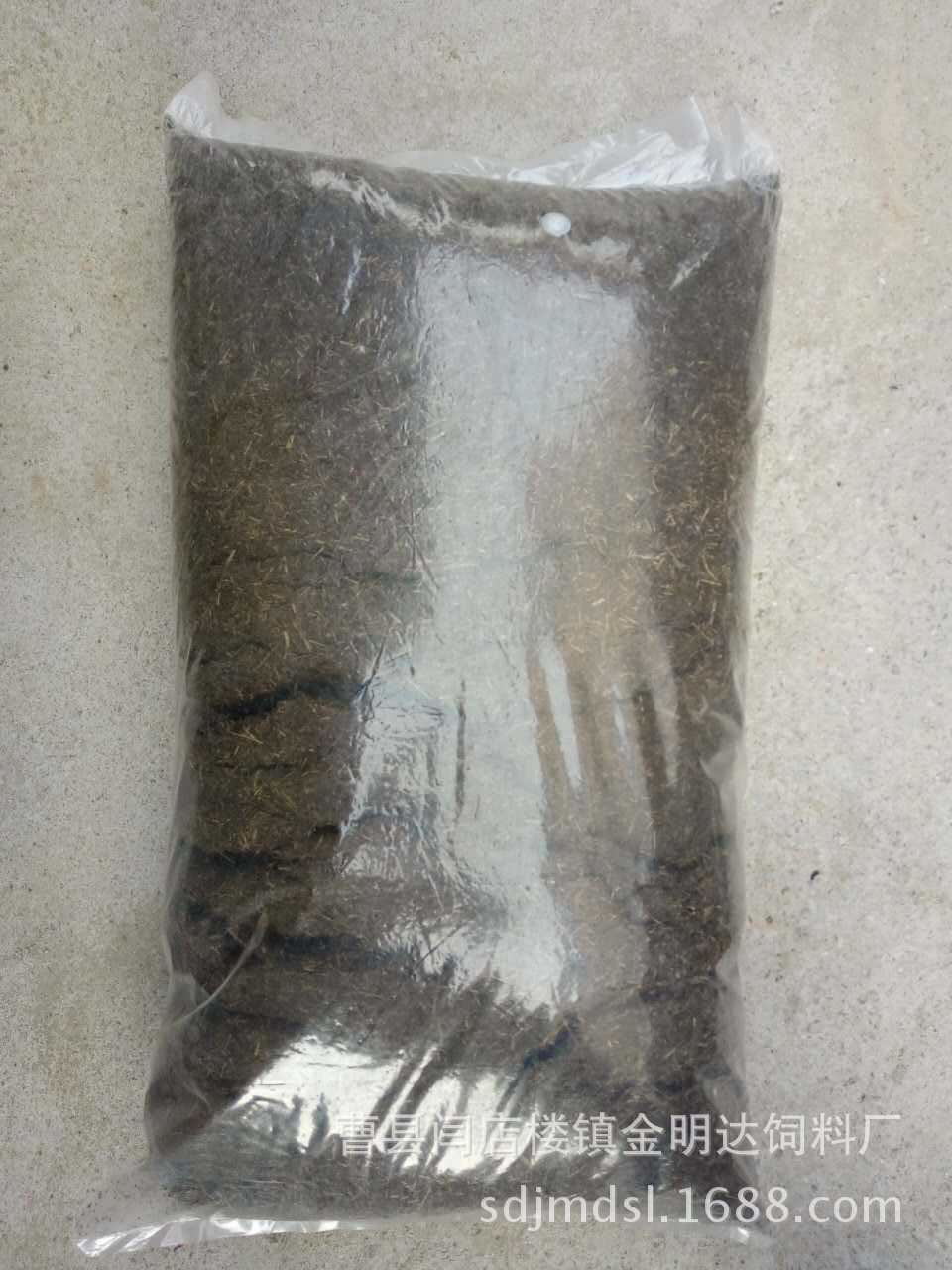 2、秸稈發(fā)酵飼養(yǎng)牛有什么好處？